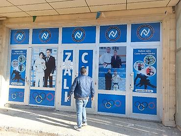 6 mikrorayon: 106 Kvadratmetrdir. Kupçada 85.6 KV dir. Çox əlverişli yerdədir. Bütün — 4