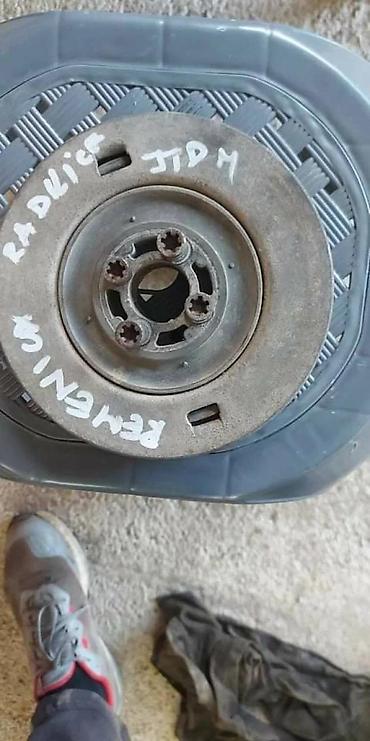 auto otpad becej: ALFA 147 156 PLIVAJUCA REMENICA RADILICE | Vise komada na stanju — 2