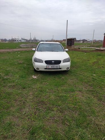 Nissan: Nissan Maxima: 2000 г., 3 л, Механика, Газ, Седан