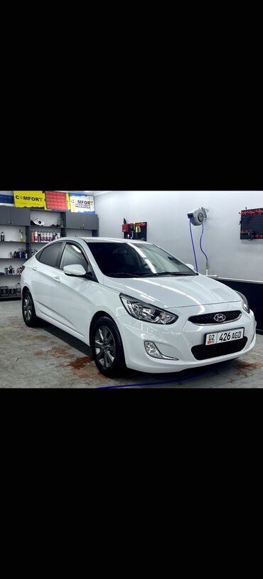 стекла на авто: Hyundai Accent: 2019 г., 1.4 л, Вариатор, Бензин, Седан