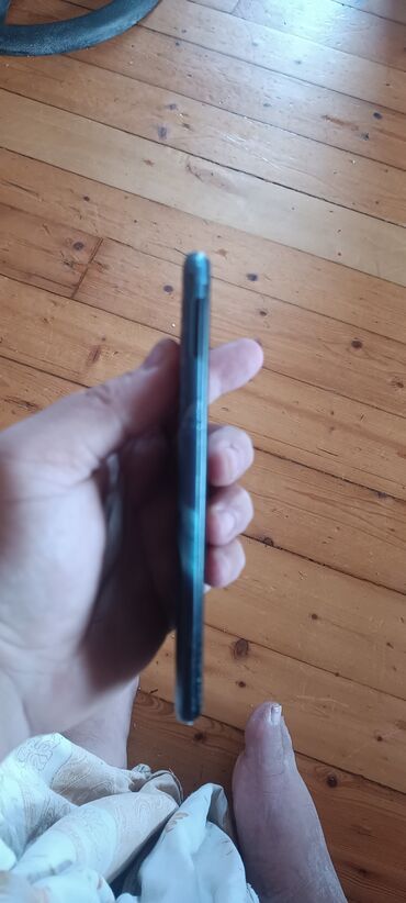 telefonlar barter: Huawei P40 lite, 128 ГБ, цвет - Бежевый, Сенсорный, Отпечаток пальца, Face ID