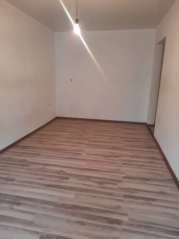 квартира одна комнатный бишкек: 1 бөлмө, 31 кв. м, 104-серия, 4 кабат, Косметикалык ремонт