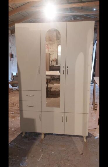 Dolablar: Yeni, Açılan, 3 qapılı Düz dolab, Qarderob, paltar dolabı — 4