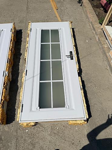 PVC giriş/qonaq otağı qapıları - Material: PVC profilli, möhkəm və lalafo.az -da PVC giriş/qonaq otağı qapıları - Material: PVC profilli, möhkəm və