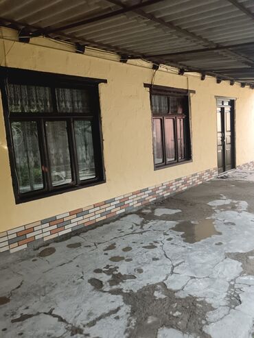 Uzunmüddətli kirayə mənzillər: Şəmkirin Deller Qəsəbəsi hər derefe yaxındi market aptek avtobus