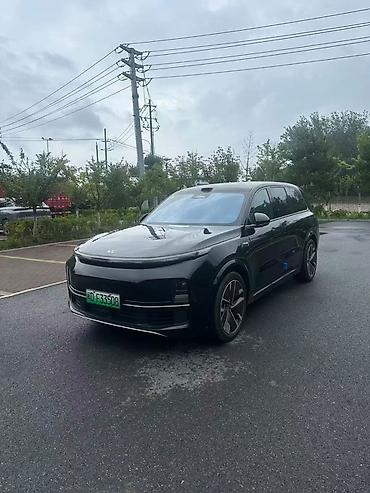 передок: Lixiang L9: 2025 г., 1.5 л, Автомат, Гибрид, Кроссовер — 2