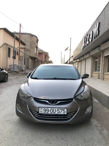 hyundai accent 2019 qiymeti azerbaycanda: Hyundai Elantra: 1.8 l | 2013 il Sedan