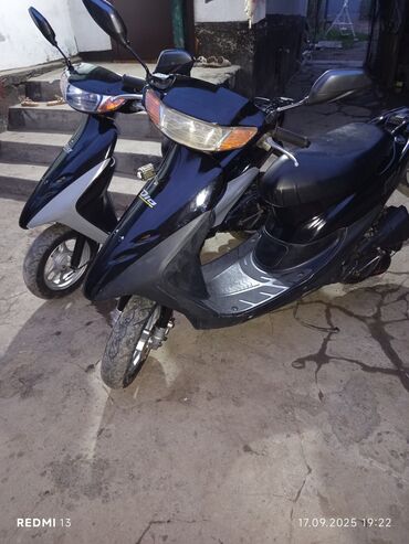 мотоцикл 150 кубов по документам 50 купить: Скутер түрү Honda, 50 куб. см, Бензин, Колдонулган