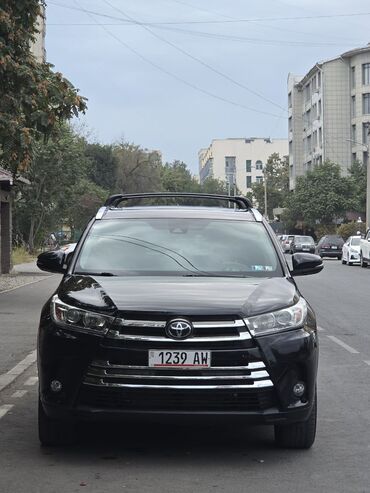 тайота хайландыр: Toyota Highlander: 2019 г., 3.5 л, Автомат, Бензин, Кроссовер