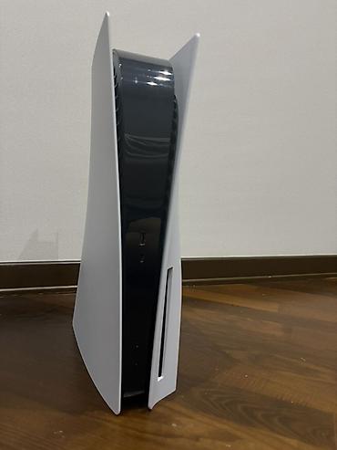 PS5 (Sony PlayStation 5): Sony PlayStation 5 (diskli versiya) oyun konsolu - Daxili yaddaş — 1