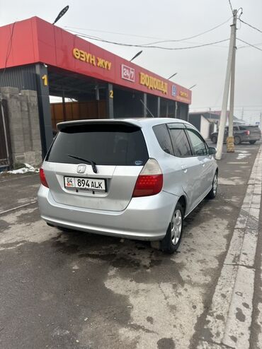 Honda: Honda Fit: 2003 г., 1.3 л, Вариатор, Бензин, Хэтчбэк — 3