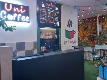 Restoran, kafelər: 28 mayda metronun ikinci cixisina yaxin professional aparatlarla birge