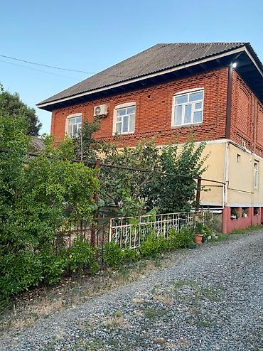 3 otaqli ev: Obyekt: Həyətli 2 mərtəbəli fərdi yaşayış evi Təsvir: - Kərpicdən — 1