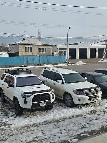 пикап машины: Toyota 4Runner: 2016 г., 4 л, Автомат, Бензин, Внедорожник — 3