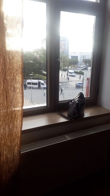 Uzunmüddətli kirayə mənzillər: Sumqayit seh 3mik 5/4 2 otaqli temirli istilik sistemi var Qiymeti 330 -da lalafo.az — 11 Uzunmüddətli kirayə mənzillər: Sumqayit seh 3mik 5/4 2 otaqli temirli istilik sistemi var Qiymeti 330 — 11