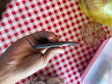 iphone 11 64г: IPhone 11, Б/у, 64 ГБ, Черный, Защитное стекло, Чехол, 75 % — 8