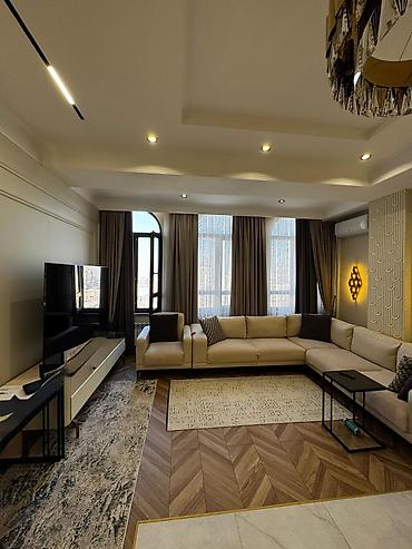 Продажа квартир: 3 комнаты, 102 м², Элитка, 12 этаж, Дизайнерский ремонт — 2