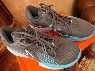 Iran Khodro: Nike GT Cut Academy | 210 Manata Alinib, Yenidir, Baketbola Ve Ya