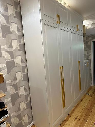 Sifarişlə dolablar: Düz dolab, Qonaq otağı üçün, Dəhliz üçün, Yataq otağı üçün, Paltar üçün, Kupe, Korpuslu — 5