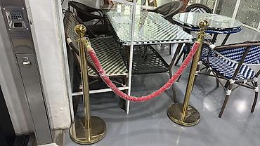 Торговое оборудование: Барьерные стойки с канатом (набор) - Материал стоек: металл с — 1