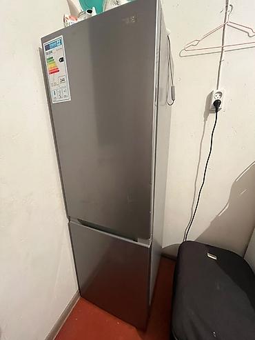 1200: Стиральная машина Indesit и холодильник Beko Стиральная машина — 3