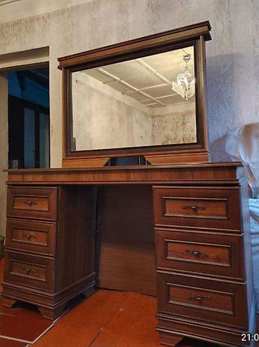 uşaq masaları: Klassik üslubda tuşetka/güzgülü makiyaj masası - Material: ağac — 2