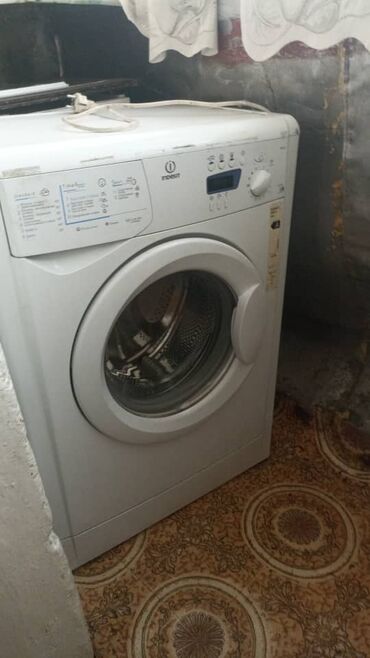 установка стиральных машин: Стиральная машина Indesit, Автомат