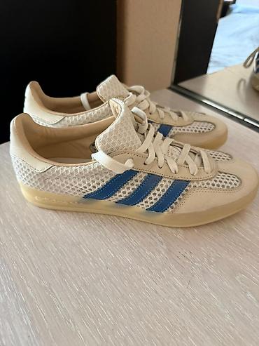 on cloud: Кроссовки Adidas Originals - Модель: Adidas (логотип Trefoil) — 3