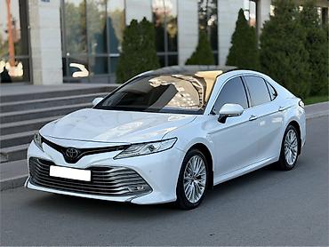 Toyota: Toyota Camry: 2018 г., 2.5 л, Автомат, Бензин, Седан — 2