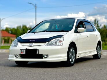 вариант рассрочки: Honda Civic: 2002 г., 1.7 л, Вариатор, Бензин, Хетчбек