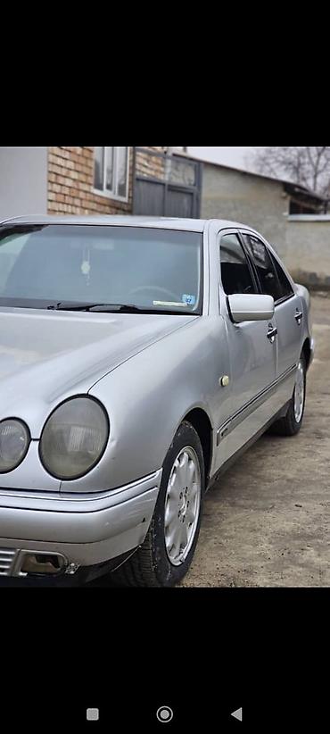 касем машина: Mercedes-Benz E-Class: 1999 г., Седан — 3