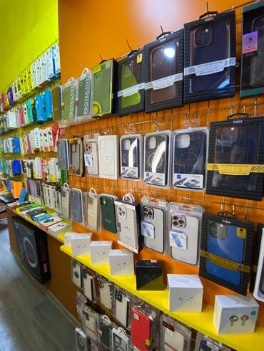 Mağazalar: İçəri şəhər metrosuna yaxın Torqovuya yaxın əşyali təmirli 1 otağlı — 1