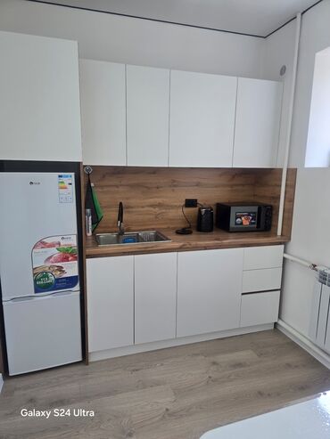 Посуточная аренда квартир: 1 комната, Душевая кабина, Постельное белье, Парковка — 13