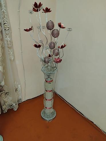 yeni il caskalari: Satılır. Endirim etmək olar — 2