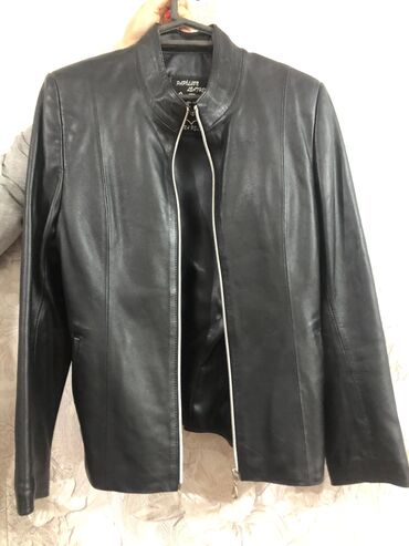 Kurtkalar: Dəri kurtka, S — 2