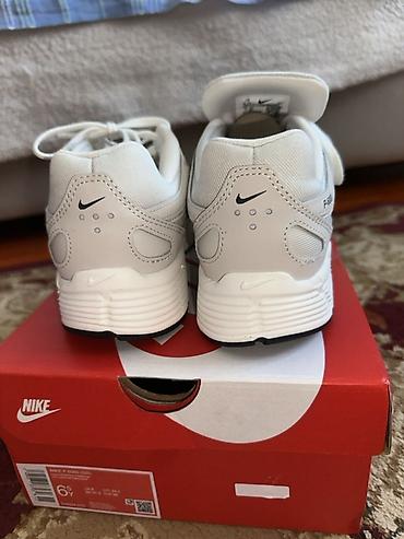 roshe run: Кроссовки, 39, 38.5, Nike, Новый, цвет - Белый — 4