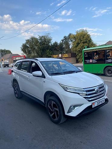Продажа авто: Toyota Rush: 2021 г., 1.5 л, Автомат, Бензин, Кроссовер — 3