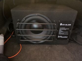 эквалайзер на авто: Автомобильный активный сабвуфер в корпусе с встроенным усилителем