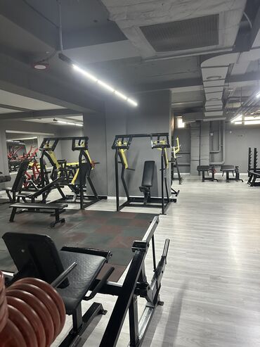 Помещения свободного назначения: В продаже помещение 400м2 В данный момент функционирует как спортзал at lalafo.kg — 13 Помещения свободного назначения: В продаже помещение 400м2 В данный момент функционирует как спортзал — 13