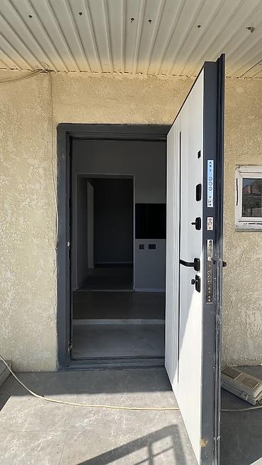 продаются дом: 3 комнаты, 70 м², 4 соток, Бишкек, Собственник — 7