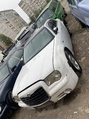 300 000: Chrysler 300C: 2005 г., 3.5 л, Автомат, Бензин, Седан — 2