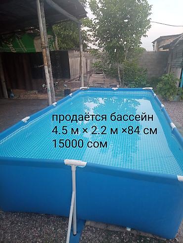 скупка пе: Швейная машина на ножной платформе с рабочим столом и выдвижным ящиком — 2