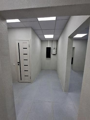 магазин техники: Сдаю Помещение целиком: Одежда, обувь, 92 м², В жилом комплексе — 3