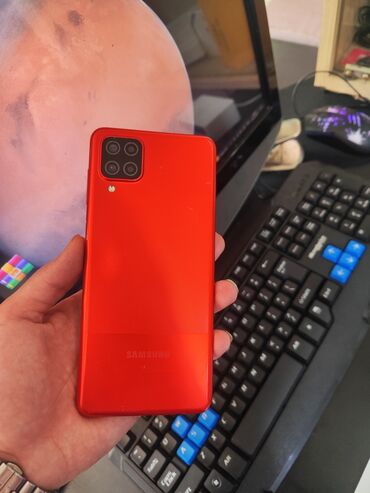 telefon bakı: Samsung Galaxy A12, 32 GB, rəng - Qırmızı, Barmaq izi, Face ID