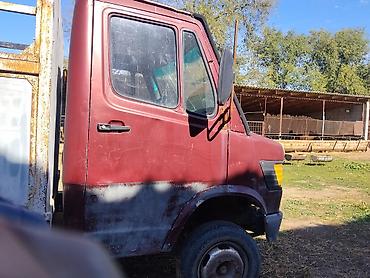 Mercedes-Benz: Mercedes-Benz : 1990 г., 2.9 л, Дизель — 15