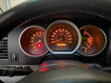 вмятина: Toyota 4Runner: 2006 г., 4 л, Автомат, Бензин, Внедорожник — 9