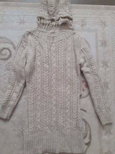 детский свитер с оленями: Женский свитер S (EU 36), цвет - Бежевый
