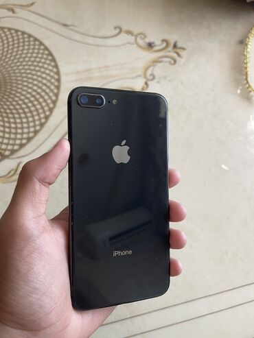 бушные телефоны: IPhone 8 Plus, Колдонулган, 64 ГБ, Кара, Кабель, 100 %