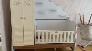 kombi şkaf: Oğlan və qız üçün, İşlənmiş, Təknəfərlik çarpayı