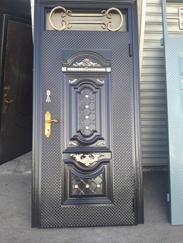 Giriş qapıları: Yeni Giriş qapısı Zamok və çərçivə ilə, Zəmanətli, Ödənişli quraşdırma, Ödənişli çatdırılma, Rayonlara çatdırılma — 6